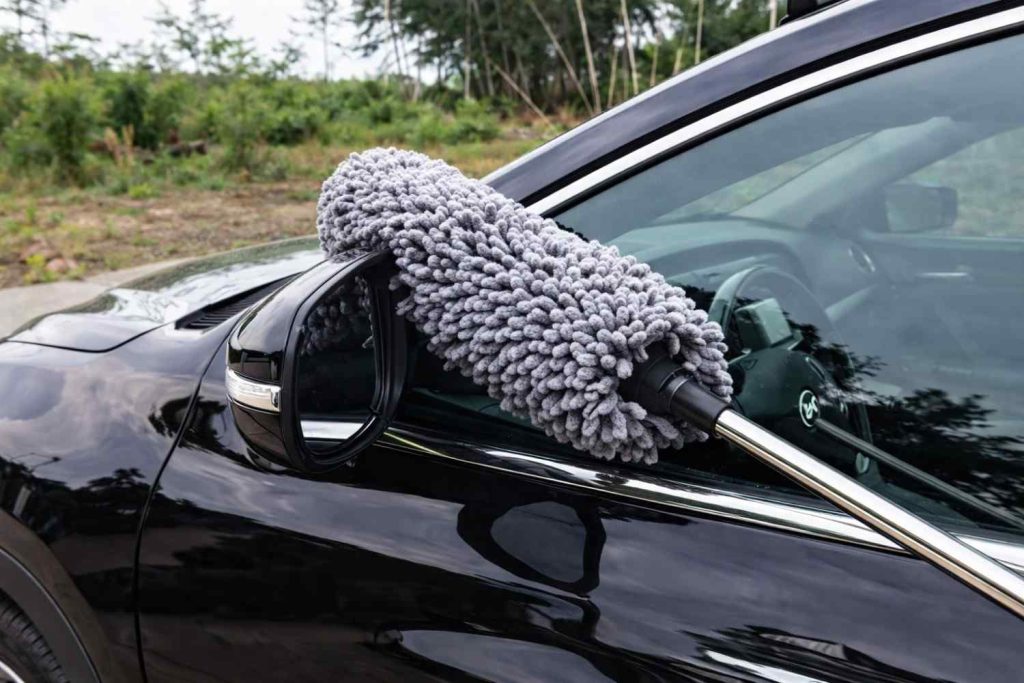 Best Car Dusters in 2026 | Top Picks to Keep Your Vehicle Dust-Free 9 Best CarDuster